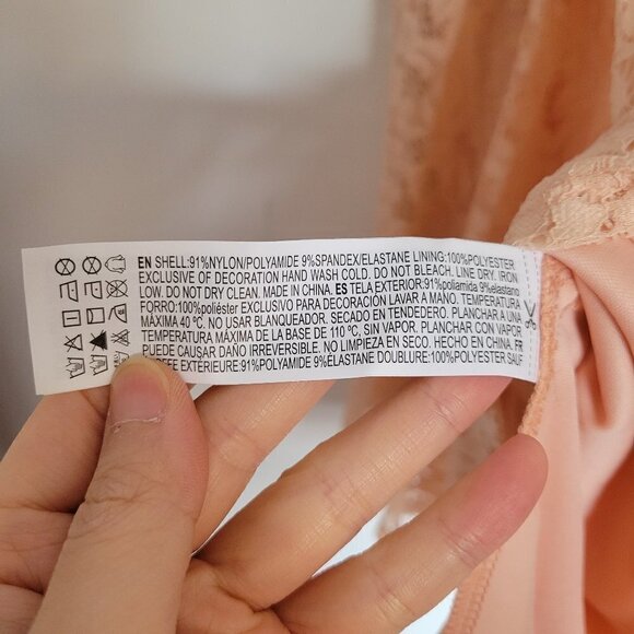 NEW Forever 21 Blush Pink Floral Lace Sleeveless Keyhole Back Dress Size Small - Picture 15 of 17